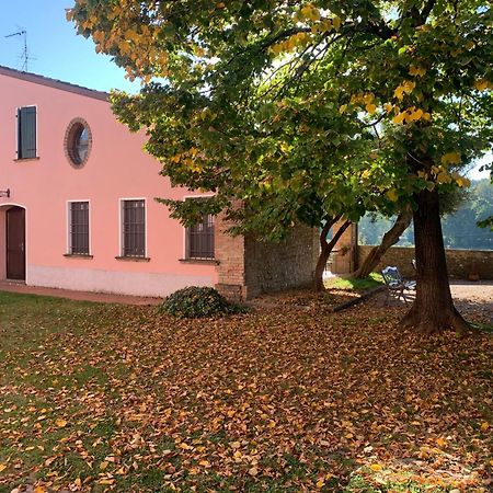 Agriturismo Case In Collina ヴォルタ・マントヴァーナ エクステリア 写真