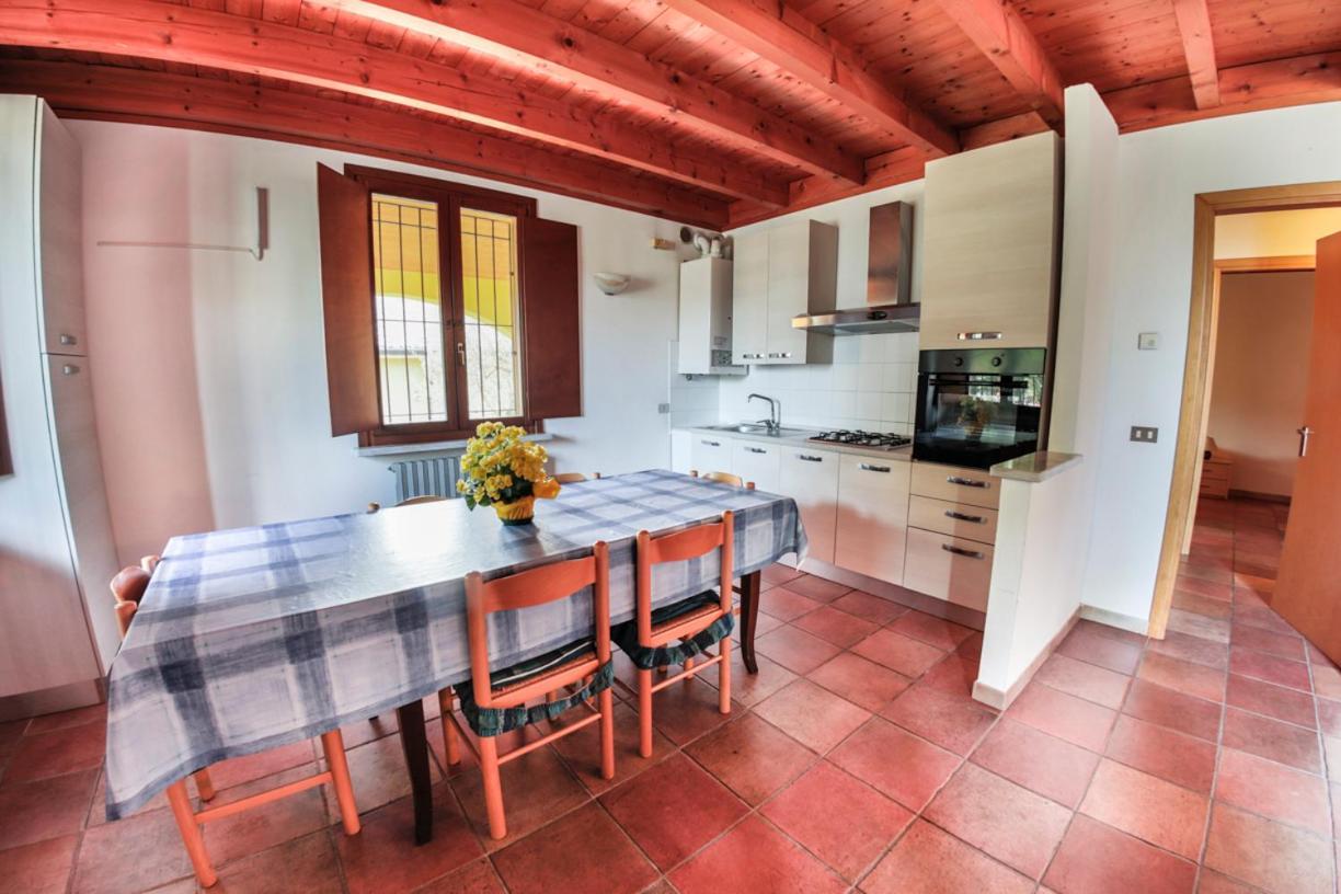 Agriturismo Case In Collina ヴォルタ・マントヴァーナ エクステリア 写真
