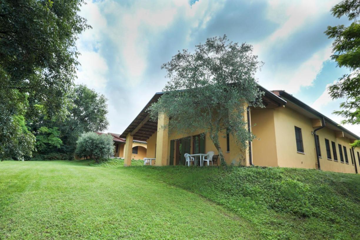 Agriturismo Case In Collina ヴォルタ・マントヴァーナ エクステリア 写真